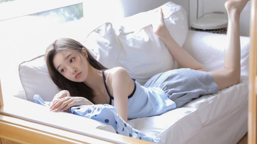 《那一场呼啸而过的青春》预告海报双发 “喜欢你就要耍女流氓”成青春宣言